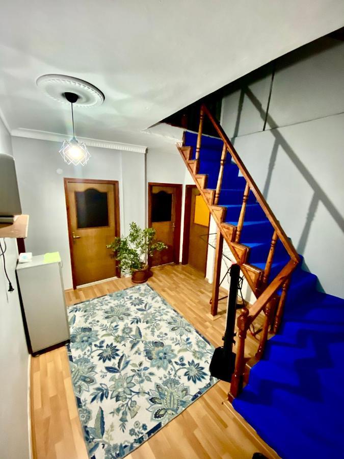 Triplex House Near The Airport Apartment Arnavutkoy Exterior photo
