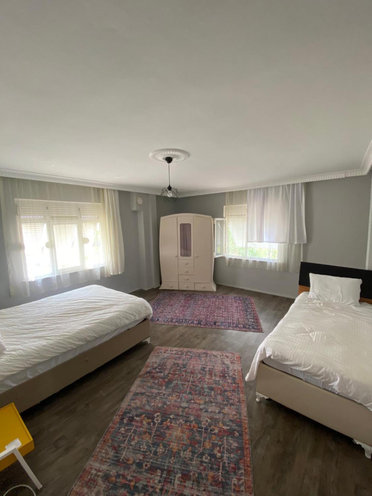 Triplex House Near The Airport Apartment Arnavutkoy Exterior photo